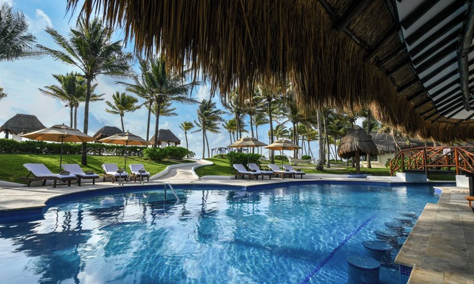 Villa Juarez Hotel | El Dorado Casitas Royale, Catamaran, Cenote, All & More Inclusive - Adults Only