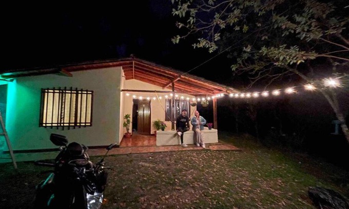 Medellin Casa | ¡El escondite Santa Elena!
