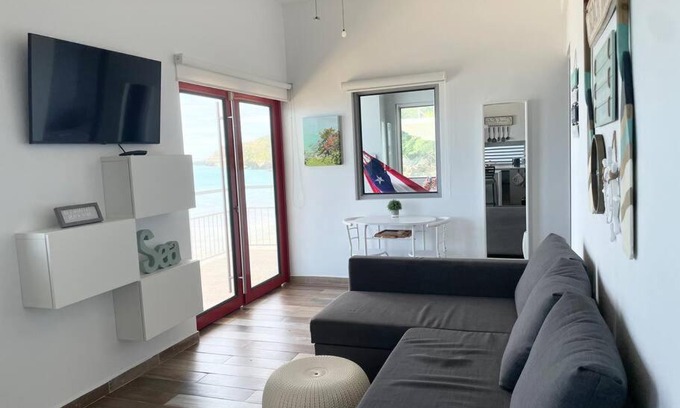 Aguadilla Pueblo Casa | El Guaraguao Beach House A secret spot to Relax!