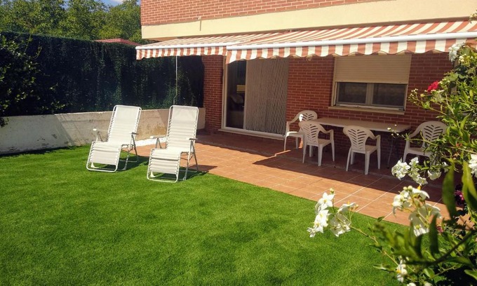 Castañares de Rioja Apartamento | EL JARDIN DE LOS MANANTIALES