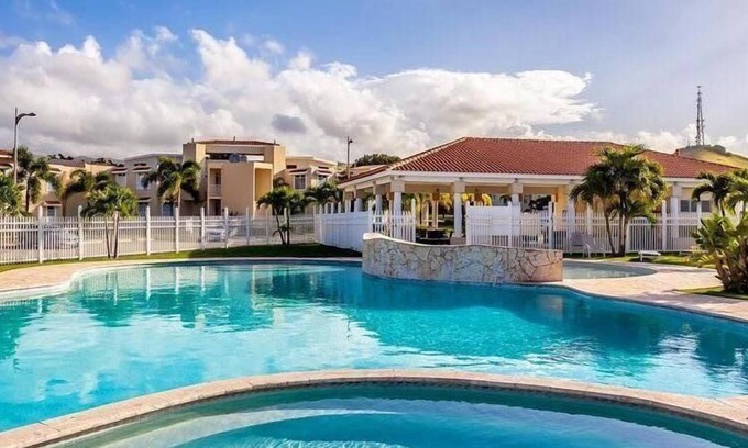 Guayama Villa | El Legado Golf Resort high end finishes (back up generator on site)