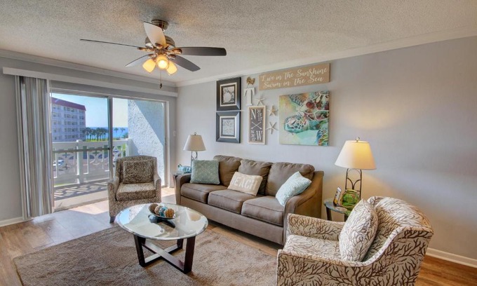 Fort Walton Beach Casa | El Matador 243 - Great views of the Gulf!