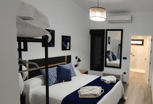 Arroyo de la Luz Apartamento | El Mirador De Las Golondrinas NÚMERO DE REGISTRO TR CC 00551
