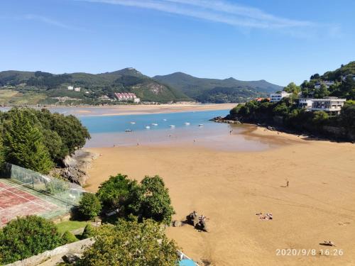 Mundaka Apartamento | El Mirador Panorámico de Mundaka, con garaje y cuna