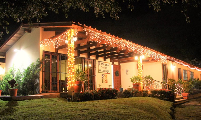 Managua Hotel | El Mirador Suites and Lounge