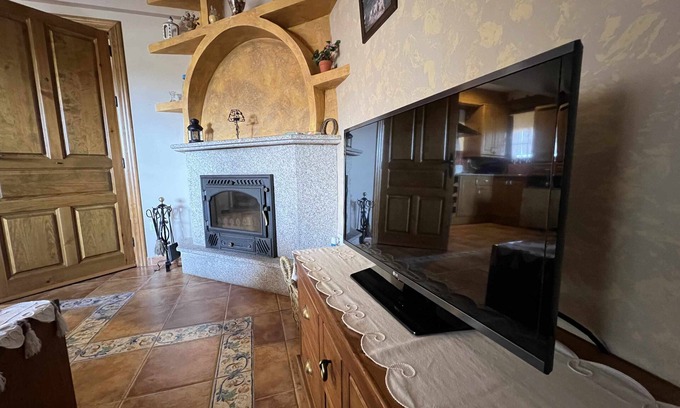 Navarredonda de Gredos Apartamento | El Nido de Gredos, cuco apartamento abuhardillado
