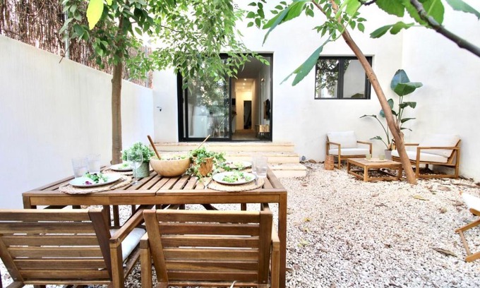 Collblanc y La Torrassa Apartamento | El Niu Apartamentos con terraza Camp Nou