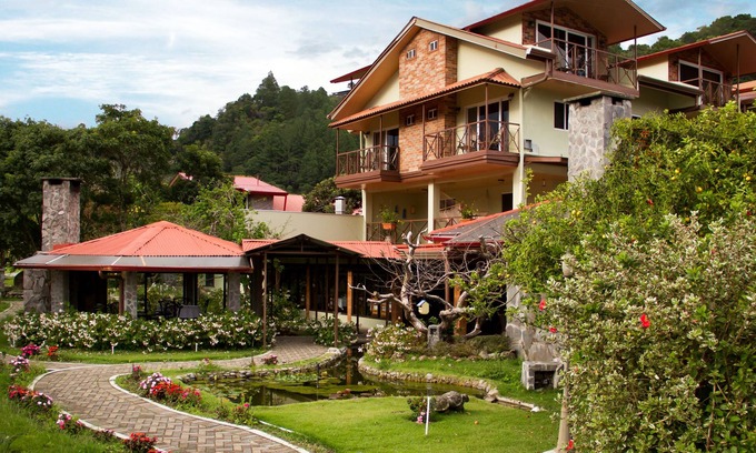 Boquete Hotel | El Oasis Hotel y Restaurante
