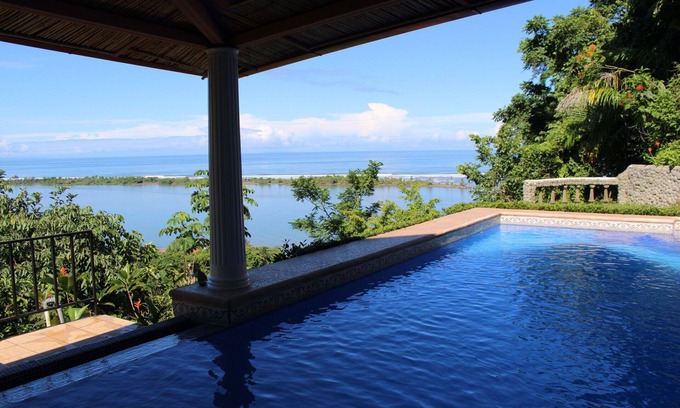 Ciudad Cortés Hotel | El Paraiso Azul