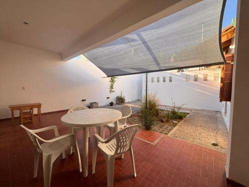 Neuquén Apartamento | El patio - céntrico con parrilla