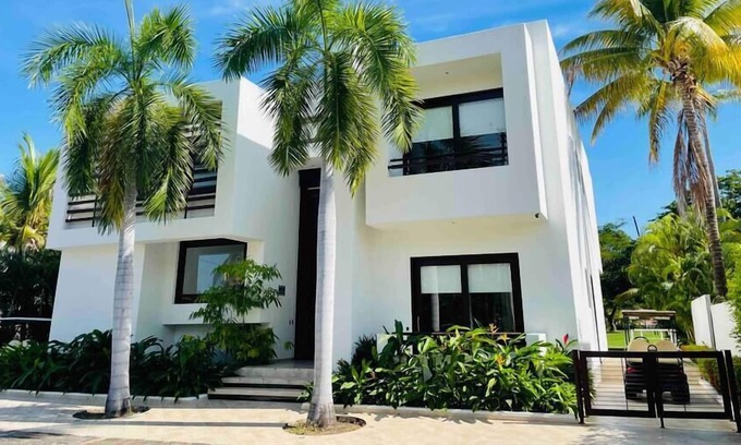 Girardot Villa | ★Casa Vacacional de Lujo en El Peñón, Girardot★