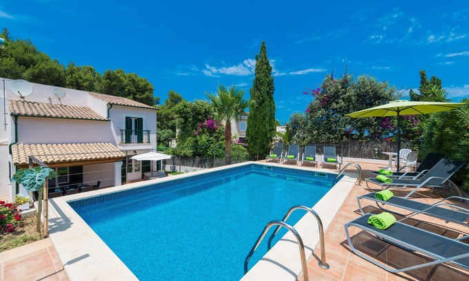 Cala San Vicente Villa | EL PINAR - Villa con piscina privada en Cala Sant Vicenç. WiFi Gratis