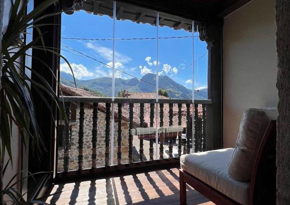 Santovena Chalet De Esquí | El Refugio del Busgosu