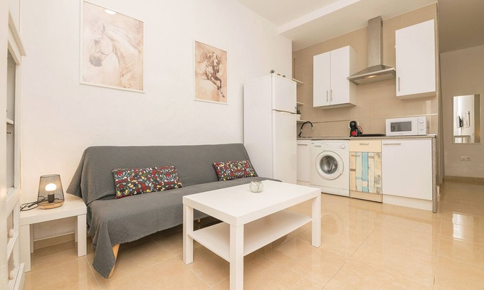 Centro histórico de Jerez de la Frontera Casa | EL RINCONCITO DE NOA - ADULTS ONLY - Cozy studio in the center of Jerez - Free Wifi