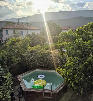 Corneilla-de-Conflent Apartamento | El Solà Spacieux studio avec accès jardin et piscine