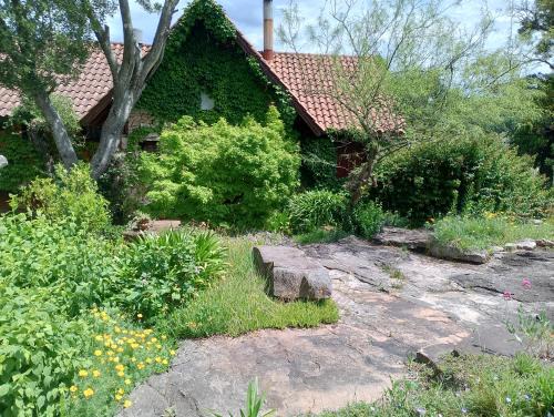 Sierra de los Padres Chalet De Esquí | El vergel de la Sierra