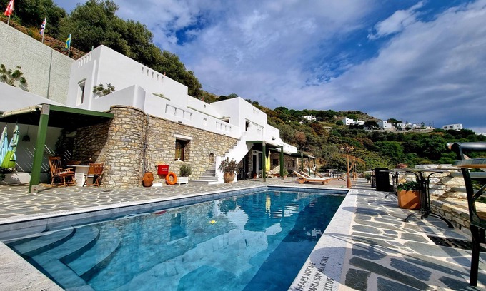 Naxos Casa | ELAIOLITHOS - Luxury Villa Suites - Adults Only