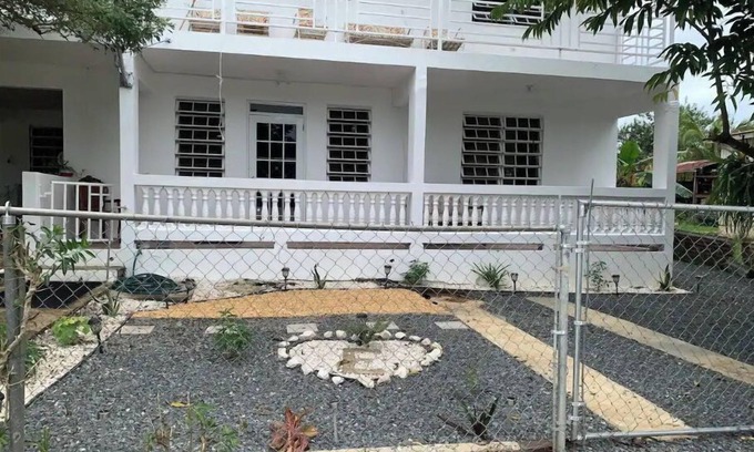 Anasco Arriba Apartamento | Elana's WhiteHouse. #1 Anasco PR