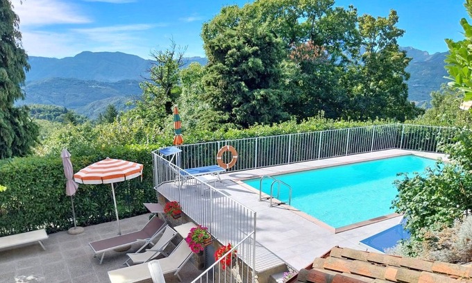 Castiglione di Garfagnana Villa | Elcriso, espaciosa villa, piscina privada, impresionantes vistas, WIFI, a pie de restaurante.