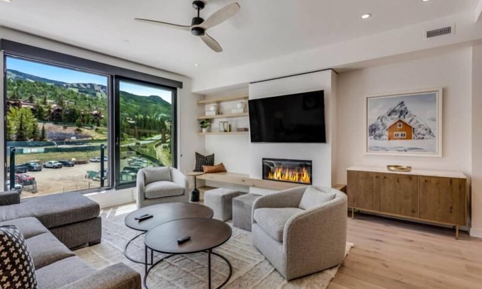 Snowmass Village Cabina | Electric Pass Lodge 403