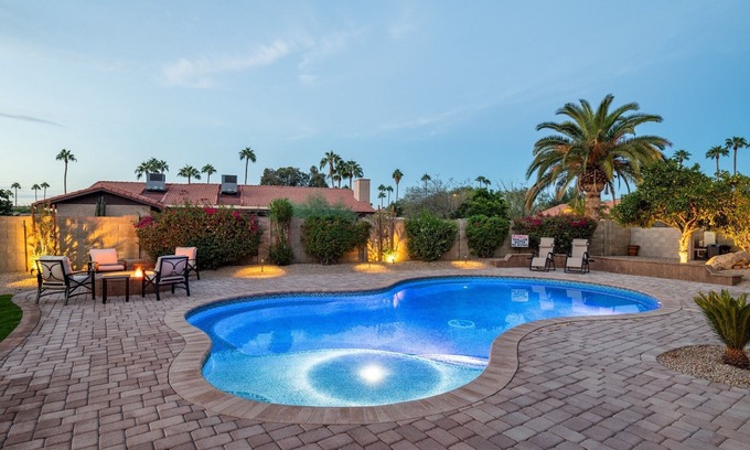 Thunderbird Desert Estates Casa | Elegance and Class - Central Scottsdale home with heated* pool and fire-pit