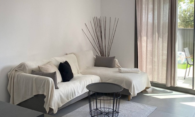 Vilanova I la Geltru Villa | Elegancia y comodidad en Casa Moncerrat