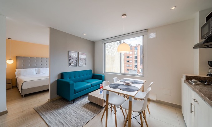 Financial District Apartamento | Elegance in the Heart of Chapinero