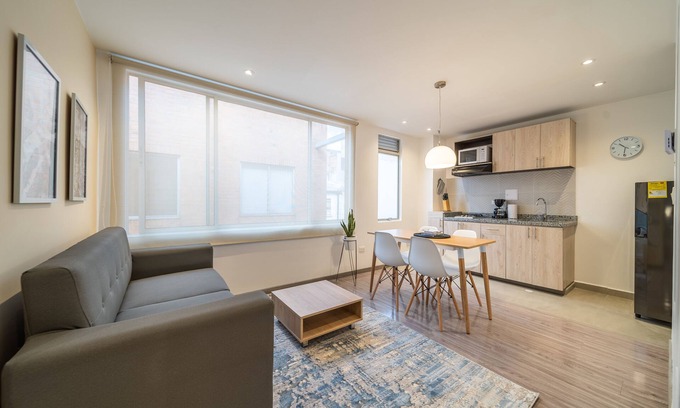 Financial District Apartamento | Elegance in the Heart of Chapinero