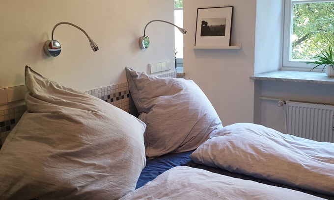 Neuschwabing Apartamento | Elegance & Light in Schwabing