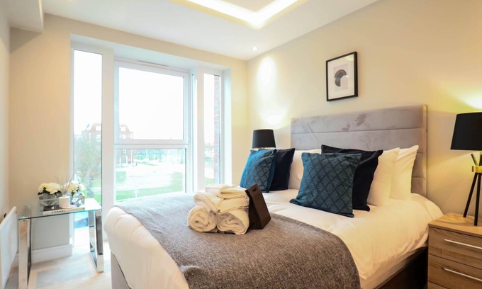 Welwyn Garden City Apartamento | Elegant 1 bedroom in heart of Welwyn Town Centre!