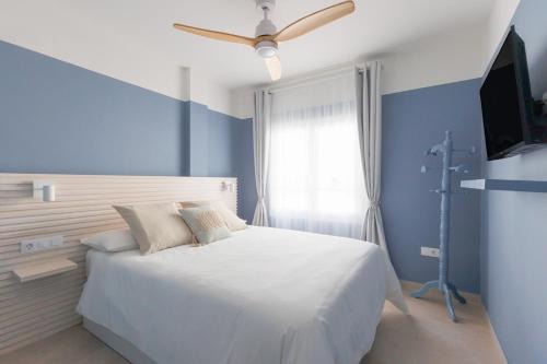 Puerto del Rosario Apartamento | Elegant 2 Bedrooms Flat 5 minutes from the sea & free parking