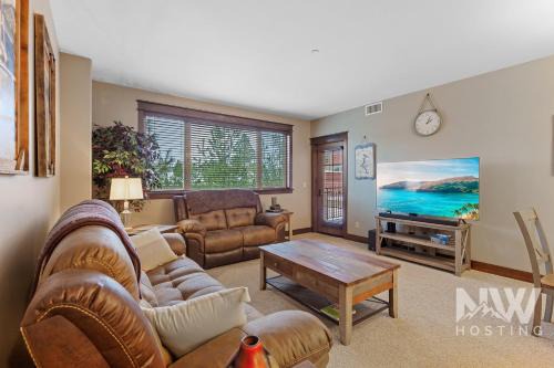 Coeur d'Alene Casa | Elegant 2BR Condo in Riverstone