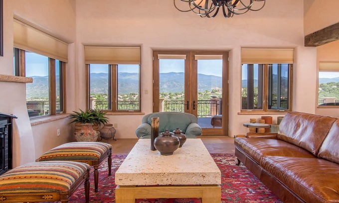 Santa Fe Casa | Propiedad elegante, impresionantes vistas! Duerme 2-6