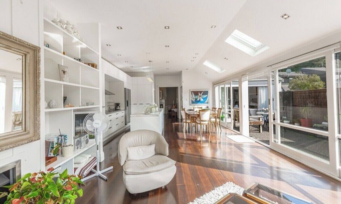 Epsom Casa | Elegant 3BR Villa with Private Pool