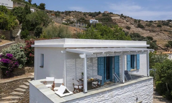 Steniai Villa | Elegant Andros Beach House | Villa Stenies Aspro | 2 bedrooms | Stunning SeaViews | Piso Gyalia Beach