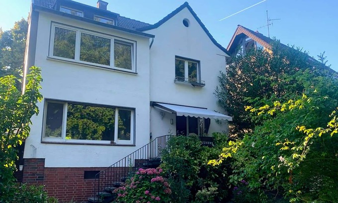 Essen-Borbeck-Mitte Apartamento | Elegant Apartment in Essen