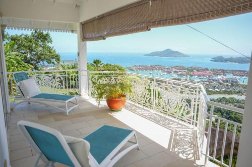 Zig Zag Ward Apartamento | Elegant apartment in Les Mamelles, 400 m², sea view