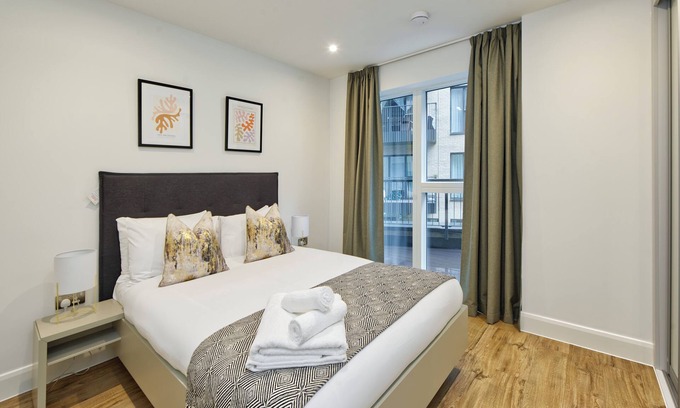 Whittington Apartamento | Elegant Apartment with Private Terrace