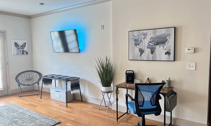 Lindridge-Martin Manor Apartamento | Elegant Apt w/ Free Parking Ideal For Long Stays!