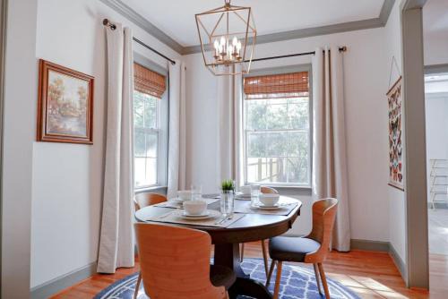 Earlewood Casa | Elegant Charleston Style Home