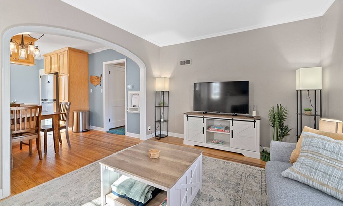 Sioux Falls Casa | Elegant & clean entire house in Sioux Falls