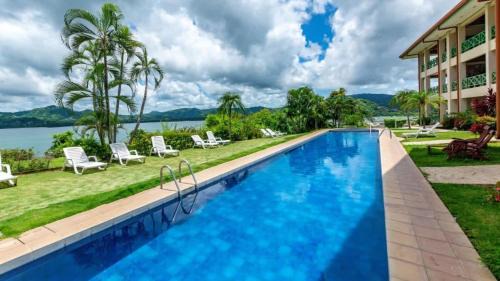 Playa Flamingo Casa | Elegant Condo with Brand-New Fixtures, Shaded Tropical Terrace, and Secluded Beach Access