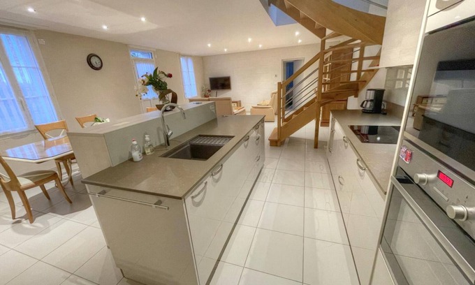 Thesee Cabaña | Elegant cottage with AC, garden and Wi-Fi near Castles and Beauval Zoo