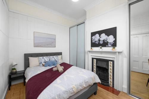 Lidcombe Casa | Elegant Double Room Lidcombe - Close to Transport & Shops - Shared Bathroom