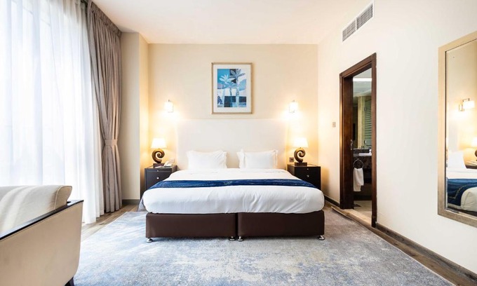 Al Qusais Apartamento | Elegant Escape in Al Nahda