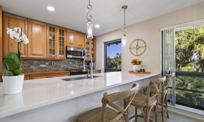 Hunt Club Condominio | Elegant Golf Villa in the PGA National. Pool. Golf. Beach. Spa. Dog friendly.