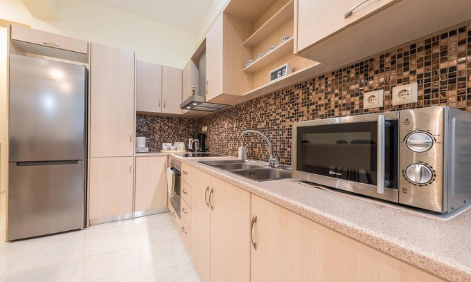 Ilisia Apartamento | Elegant Home in Quiet Street by Cloudkeys