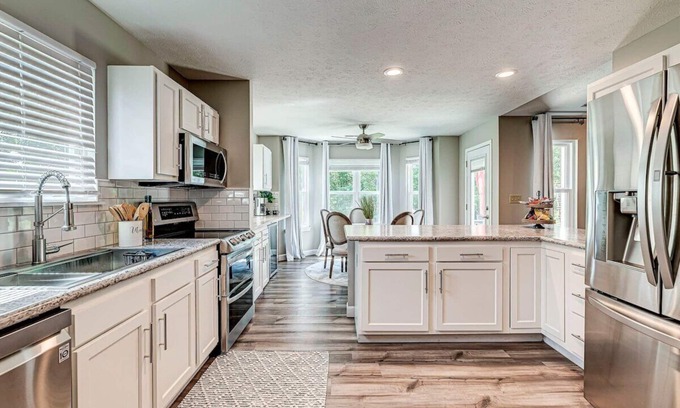 Westfield Casa | Elegant home in the heart of Westfield