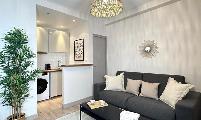 Passy Apartamento | Elegant Home near Trocadéro