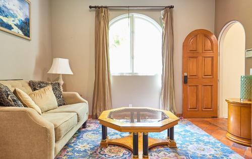 Trousdale Estates Apartamento | Elegant Homestay Beverly Hills - 10mins To Rodeo Drive